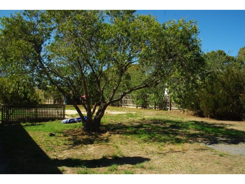 10 Elizabeth Road, Creswick VIC 3363