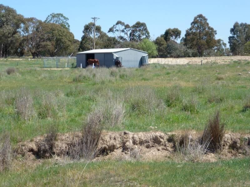 65 Holton Road, Creswick North VIC 3363