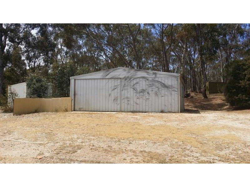 75 Matthews  Road, Mount Glasgow VIC 3371