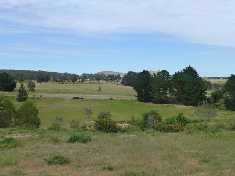 CA6 Addington Road, Ascot VIC 3364