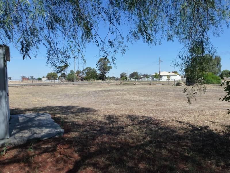 2 Prince Alfred Street, Talbot VIC 3371