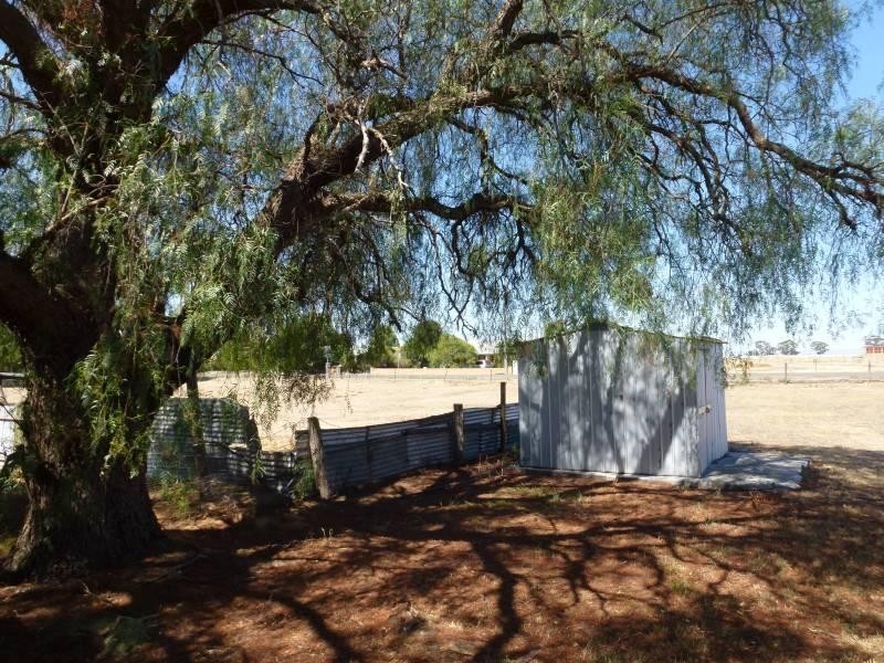 2 Prince Alfred Street, Talbot VIC 3371