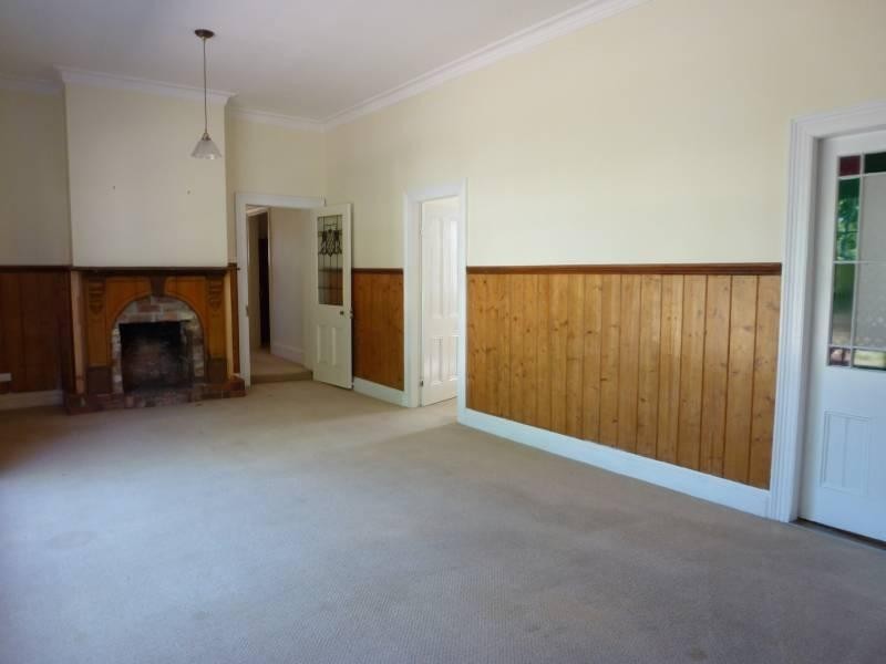 71 Bailey  Street, Clunes VIC 3370