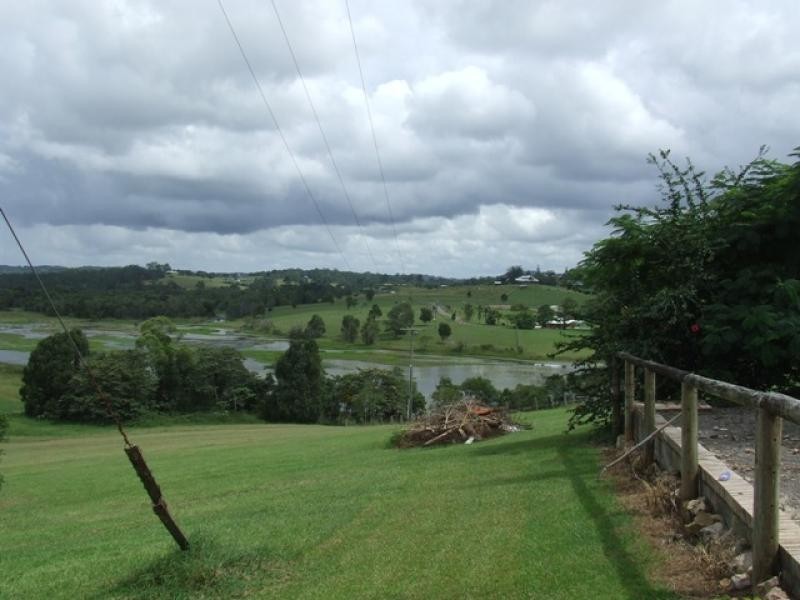 16 Hayward Road LAKE MACDONALD 4563, Lake Macdonald QLD 4563