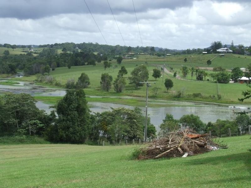 16 Hayward Road LAKE MACDONALD 4563, Lake Macdonald QLD 4563