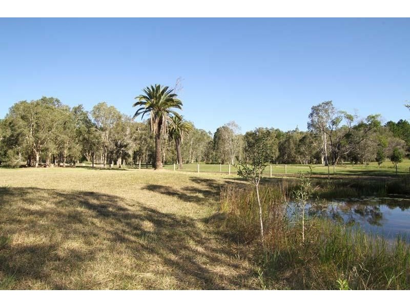 14a Jirrima Crescent, Cooroibah QLD 4565