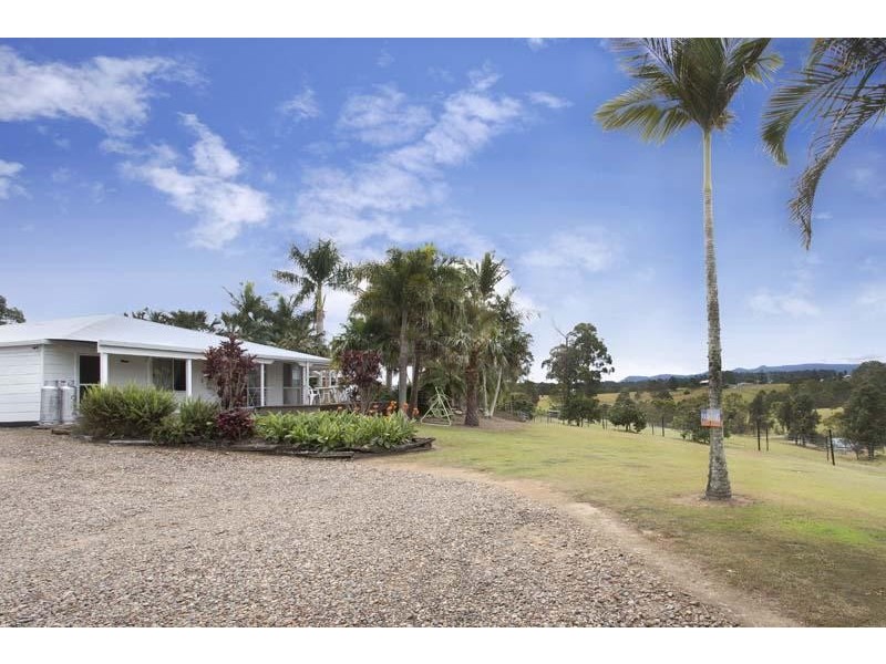 Traveston QLD 4570