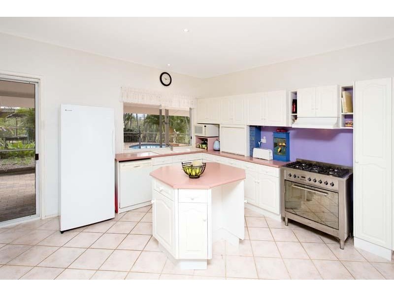 Traveston QLD 4570