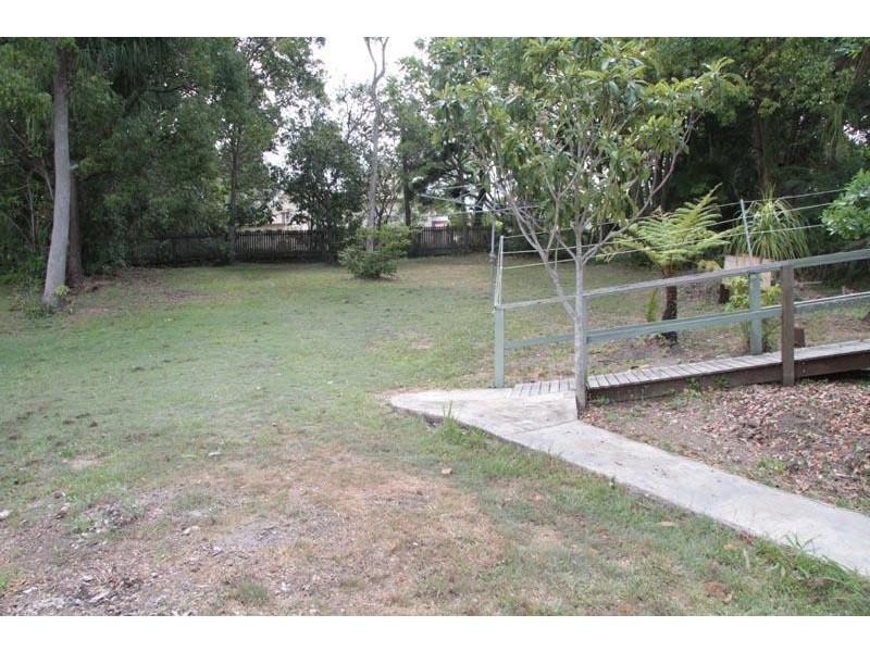 13 Myall Street, Cooroy QLD 4563