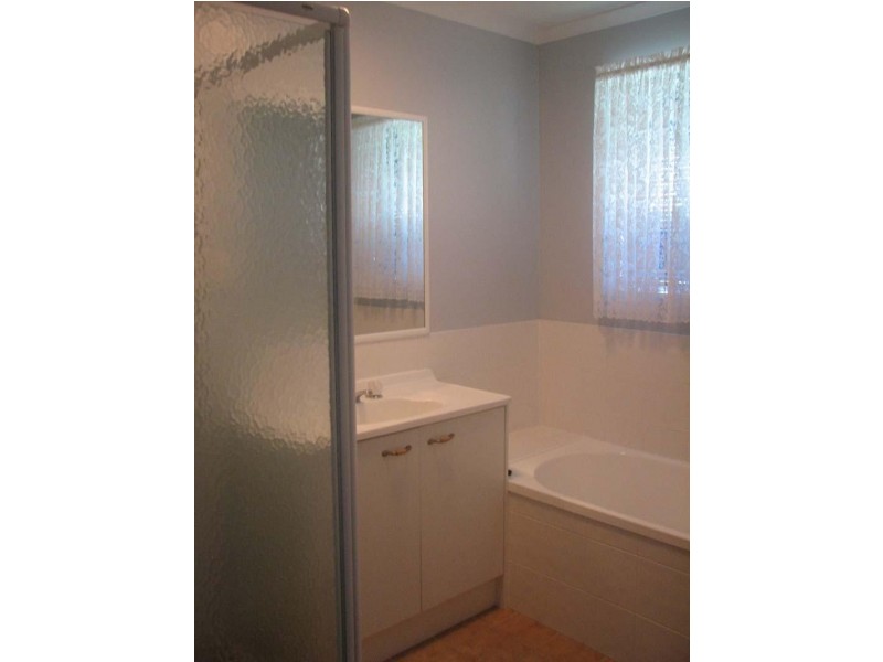 3 Brialka Court, Cooroy QLD 4563