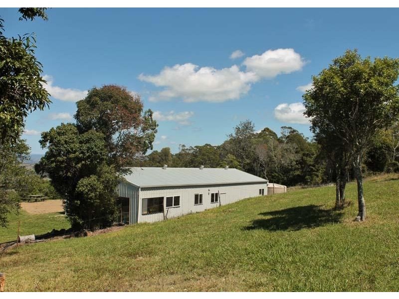 303 Tablelands Road, Cooran QLD 4569