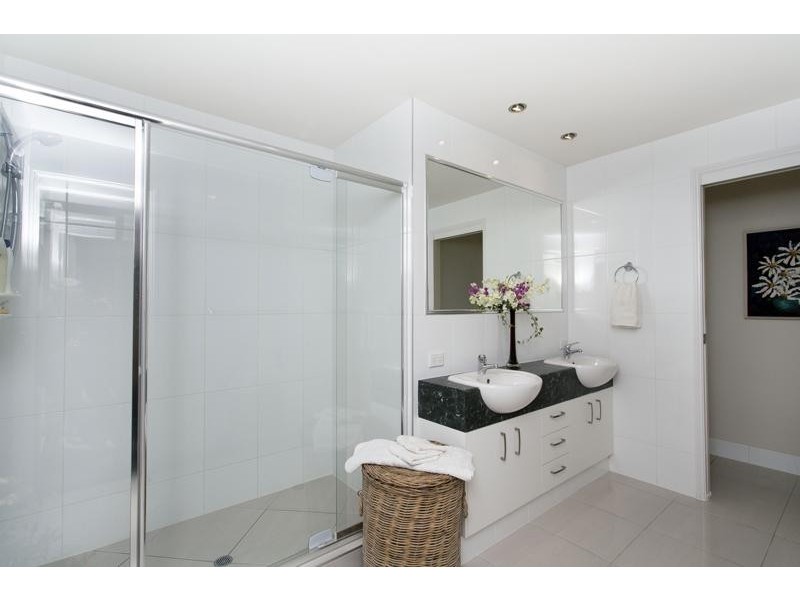 11 Whistler Way, Pomona QLD 4568