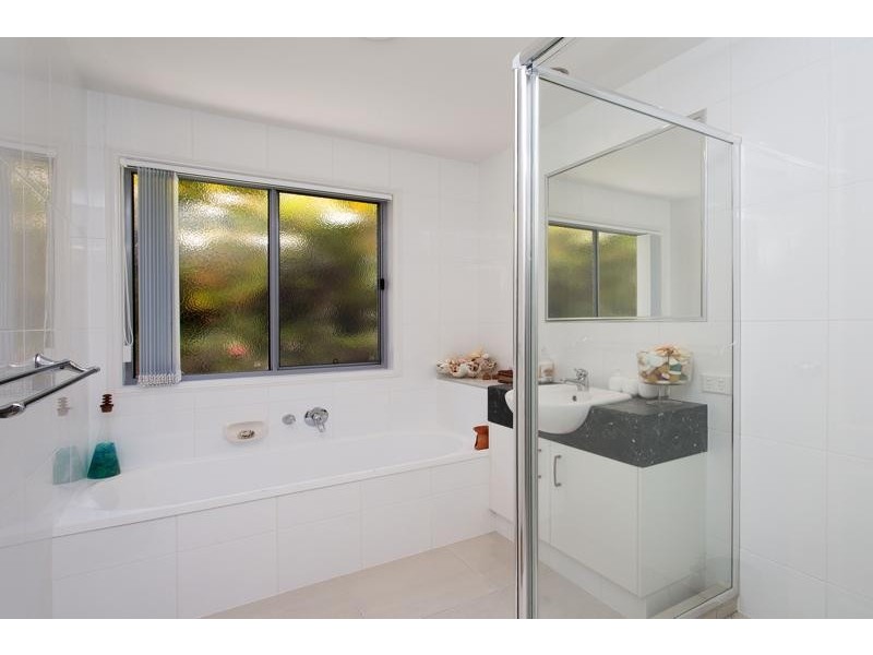 11 Whistler Way, Pomona QLD 4568