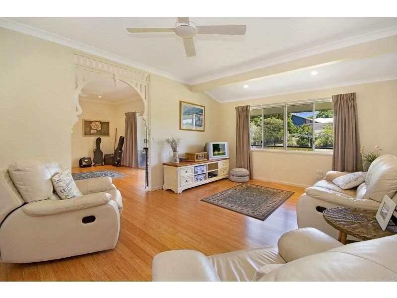 1 Southeden Court, Cooroy QLD 4563