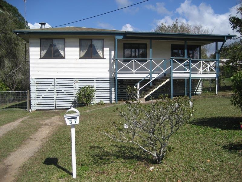 37 Myall Street, Cooroy QLD 4563