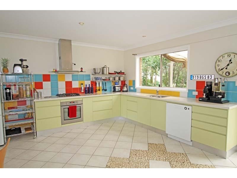 415 Lake Macdonald Drive, Lake Macdonald QLD 4563