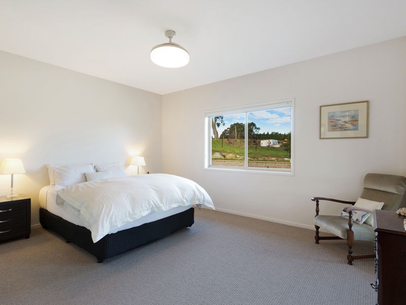 7 Manam Road, Tarraganda NSW 2550