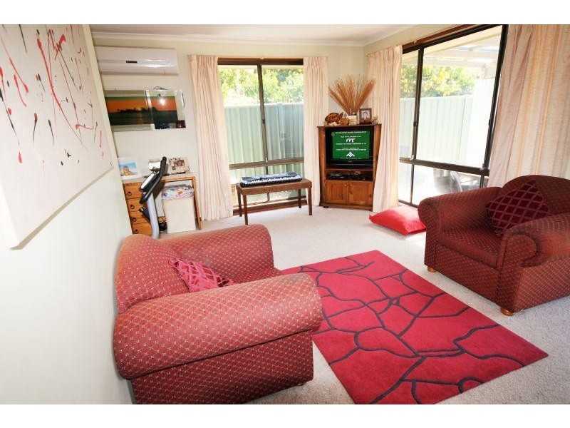 7 Edna Drive, Tathra NSW 2550