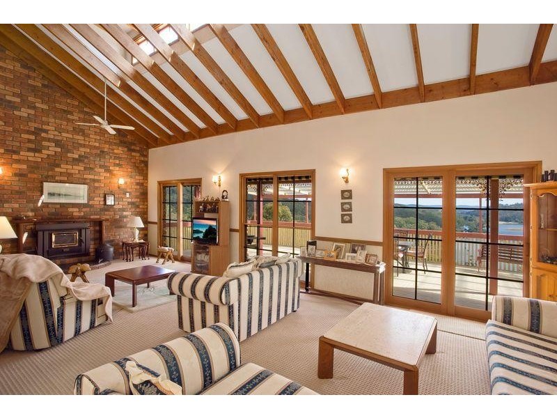 1 Riverview Crescent, Tathra NSW 2550