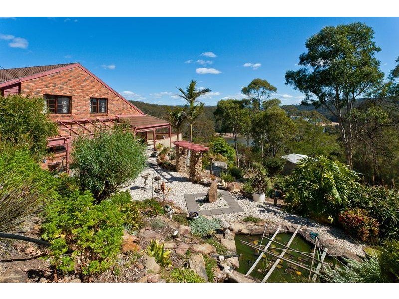 1 Riverview Crescent, Tathra NSW 2550