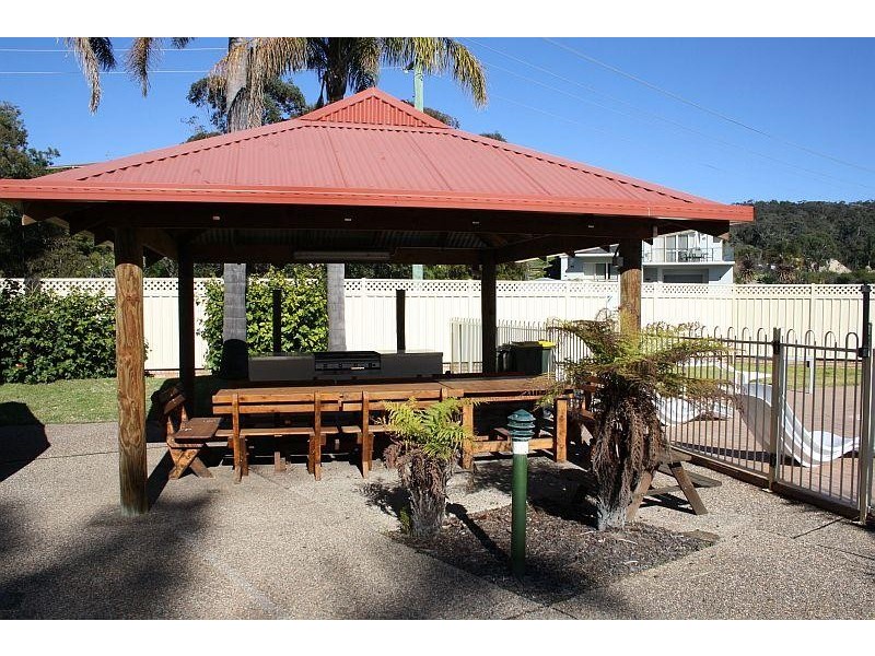 4/33 Edna  Drive, Tathra NSW 2550