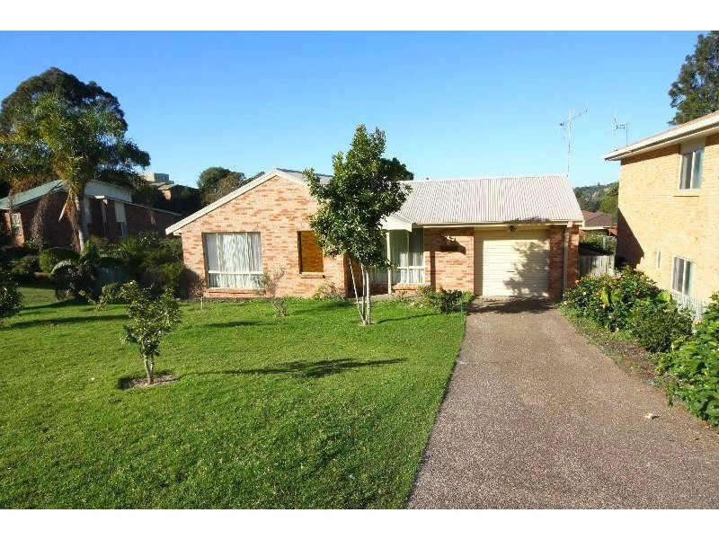 8 Oceanview Terrace, Tathra NSW 2550