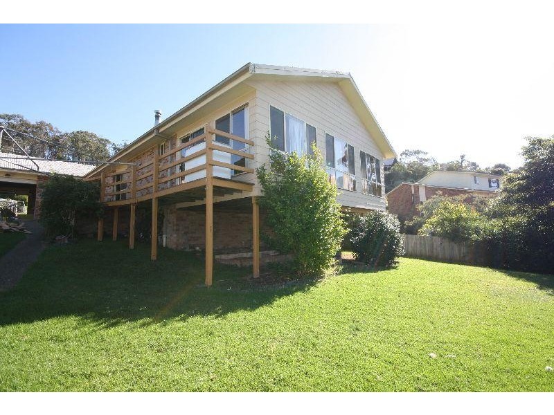 8 Oceanview Terrace, Tathra NSW 2550