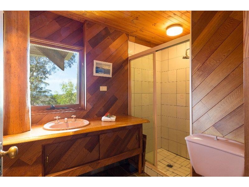 22 Thompson Drive, Tathra NSW 2550