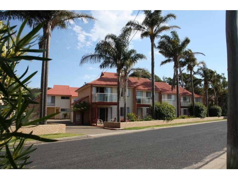 5/33 Edna  Drive, Tathra NSW 2550
