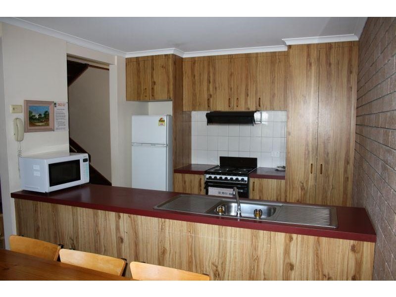 5/33 Edna  Drive, Tathra NSW 2550