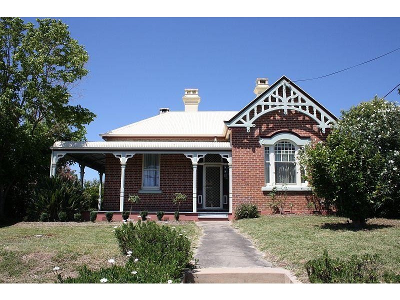 36 Carp Street BEGA 2550, Bega NSW 2550