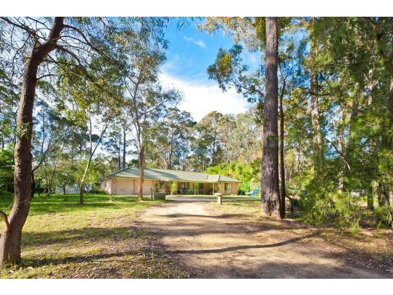 64 Strathmore  Crescent KALARU 2550, Kalaru NSW 2550