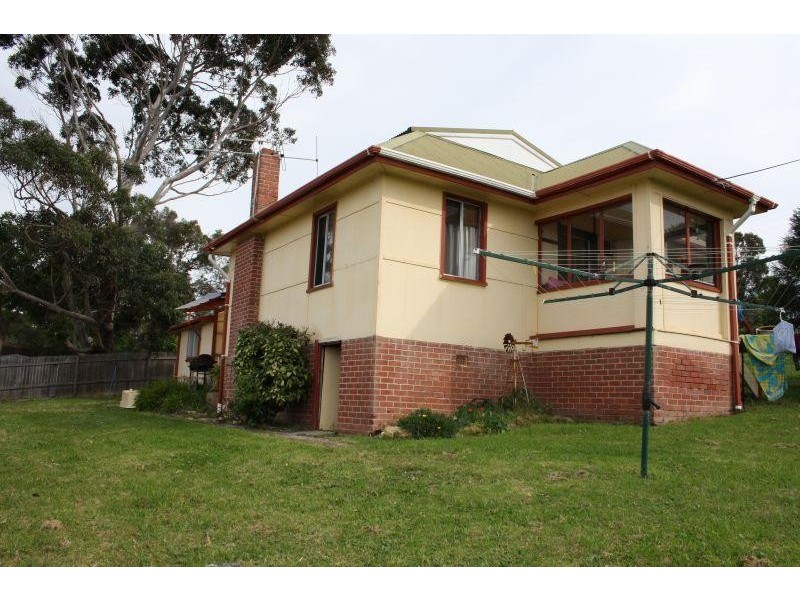 10 Illoura  Street, Tathra NSW 2550