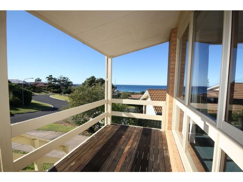2 Melaleuca Court TURA BEACH 2548, Tura Beach NSW 2548