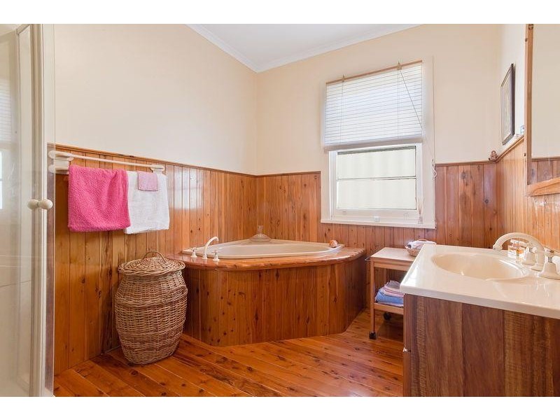 43 Bega Street, Tathra NSW 2550