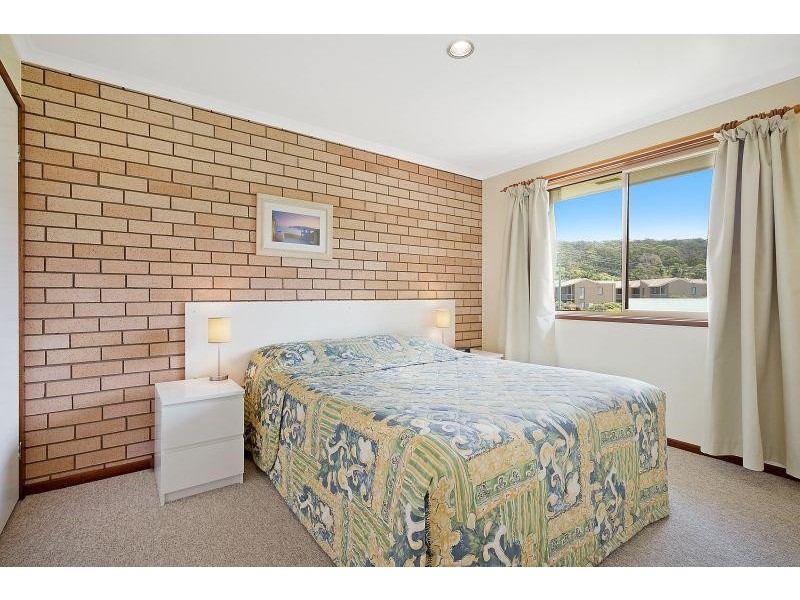 8/33 Edna Drive, Tathra NSW 2550