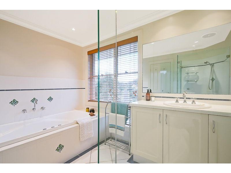 24 Panorama Drive, Tathra NSW 2550