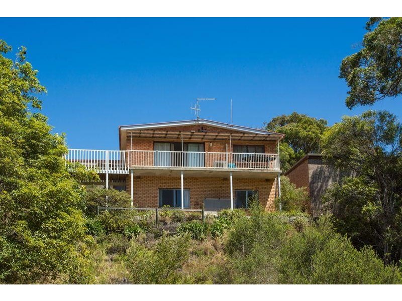 8 Francis Hollis Drive, Tathra NSW 2550
