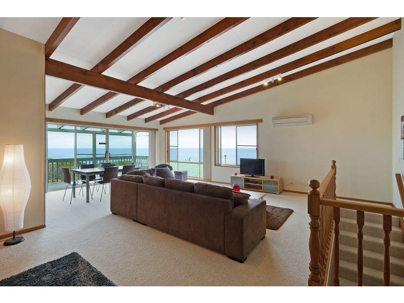 11 Illoura Street, Tathra NSW 2550