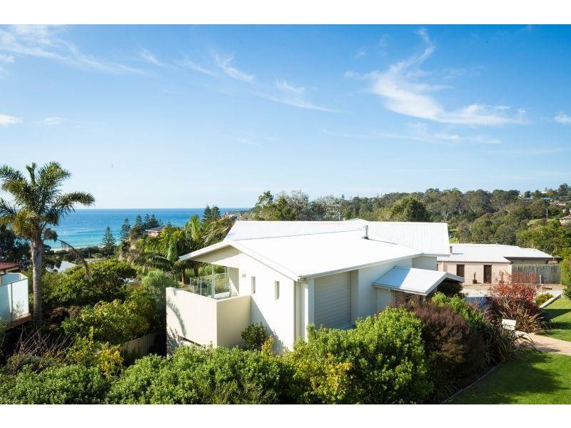 7 John Taylor Crescent, Tathra NSW 2550