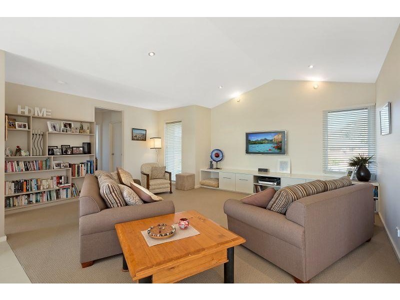 7 John Taylor Crescent, Tathra NSW 2550