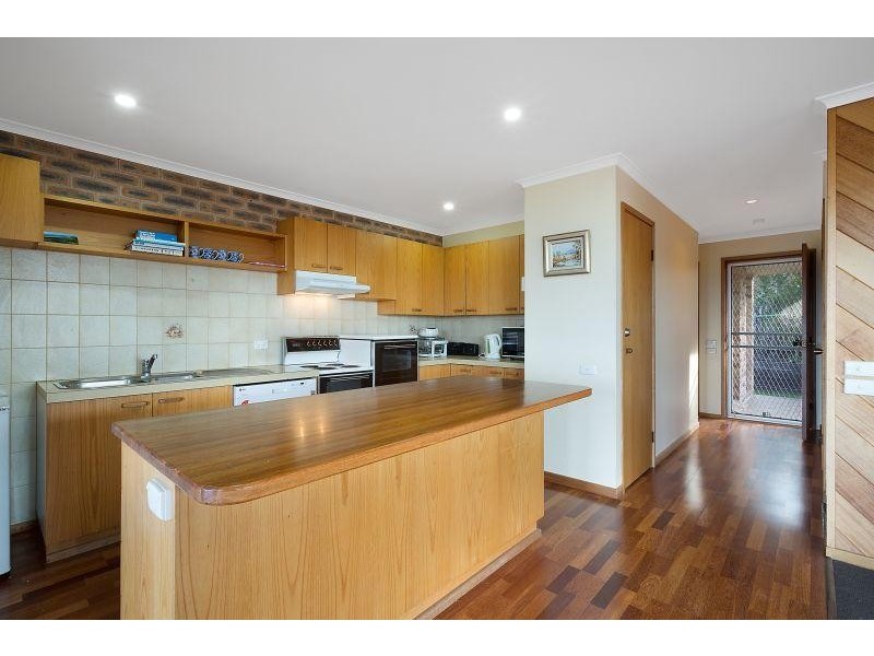 1/6 Sanctuary Place, Tathra NSW 2550