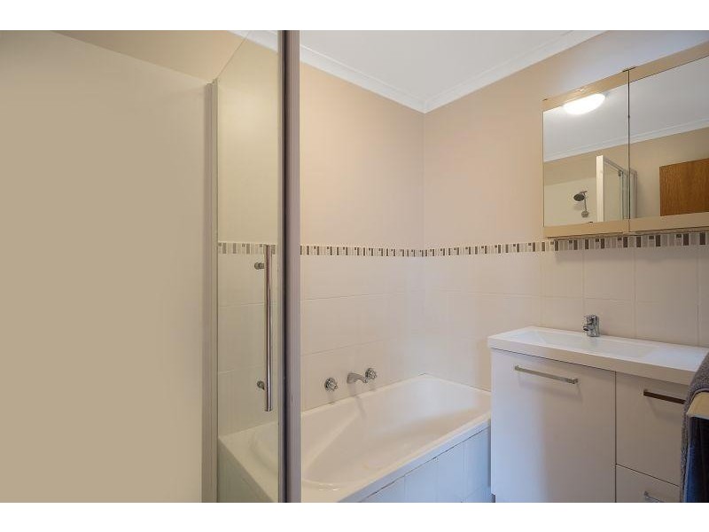 1/6 Sanctuary Place, Tathra NSW 2550