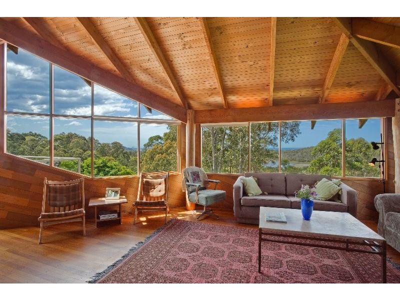 22 Thompson Drive, Tathra NSW 2550