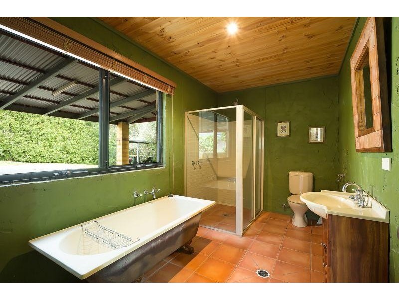 6 Bellbird Court, Wolumla NSW 2550