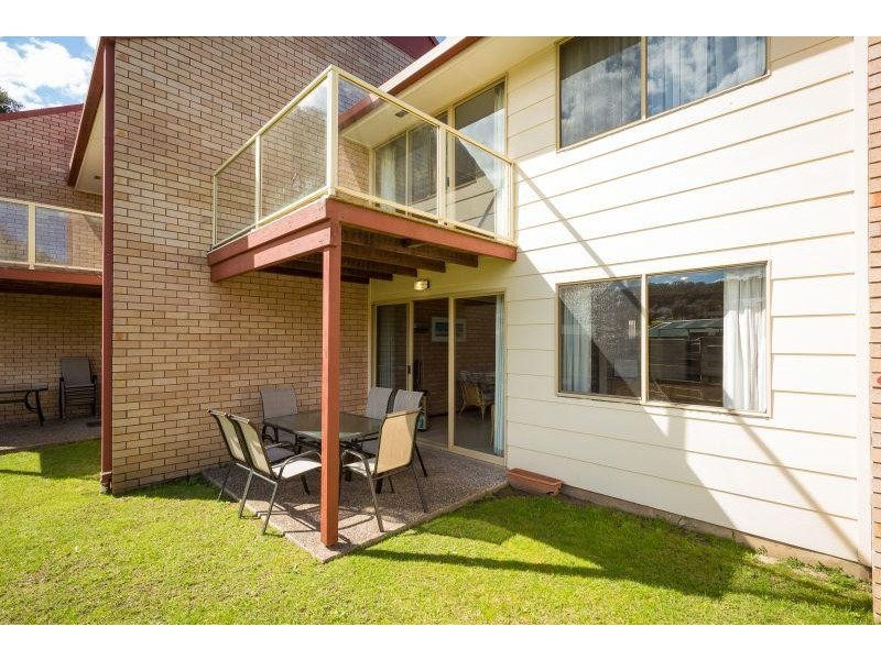 7/33 Edna  Drive, Tathra NSW 2550