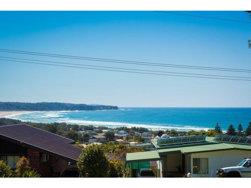 31 Bayview Drive, Tathra NSW 2550