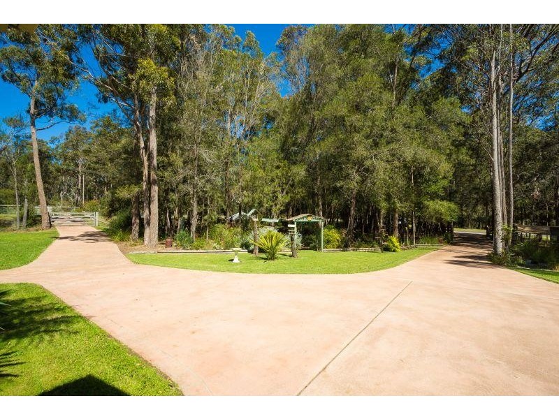 56 Strathmore Crescent, Kalaru NSW 2550