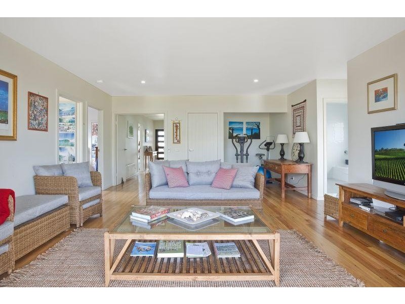 94 Bega Street, Tathra NSW 2550