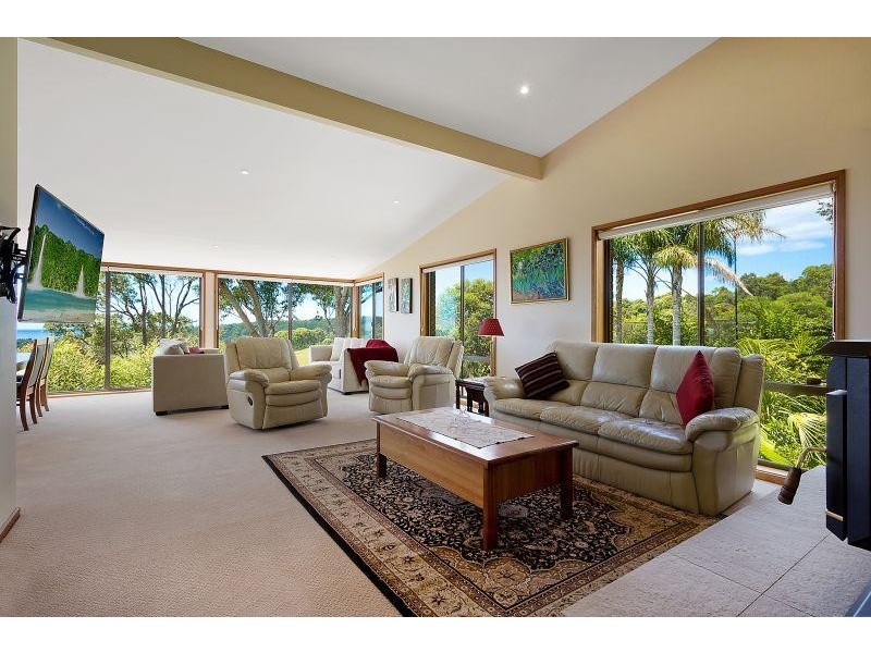 4 Wheeler Avenue, Tathra NSW 2550